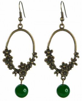 Fleurs de bronze et perle verte en boucles d'oreilles