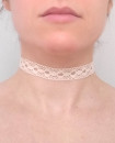 collier ras de cou dentelle écru bohème