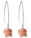 boucles d'oreilles longues fleurs rose saumon style shabby chic