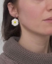boucles d'oreilles petites pâquerette-blanches et jaune