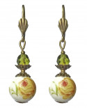 boucles d'oreilles dormeuses fleurs rétro - jaune, vert olive et bronze - porcelaine
