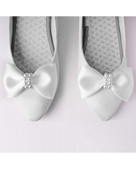 clips à chaussures noeud papillon blanc avec des perles nacrées