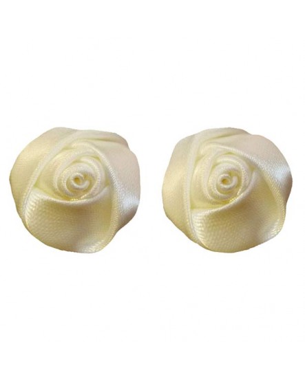 boucles d'oreilles fleur ivoire - puces ou clips - en satin