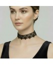 Collier délicat dentelle florale noire et doré - ras de cou femme style rétro