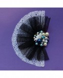Éventail Noir et Blanc – Oiseau de nacre ( Broche )