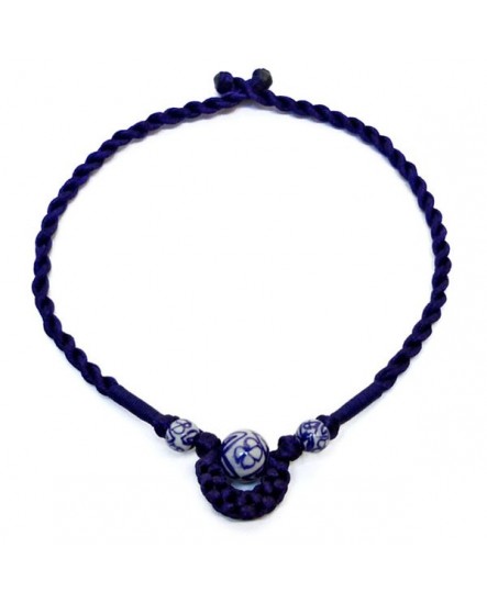 Collier macramé porcelaine et satin bleu 
