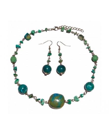 Parure ( collier + boucles d'oreilles )  résine terre cuite et pierres bleu turquoise